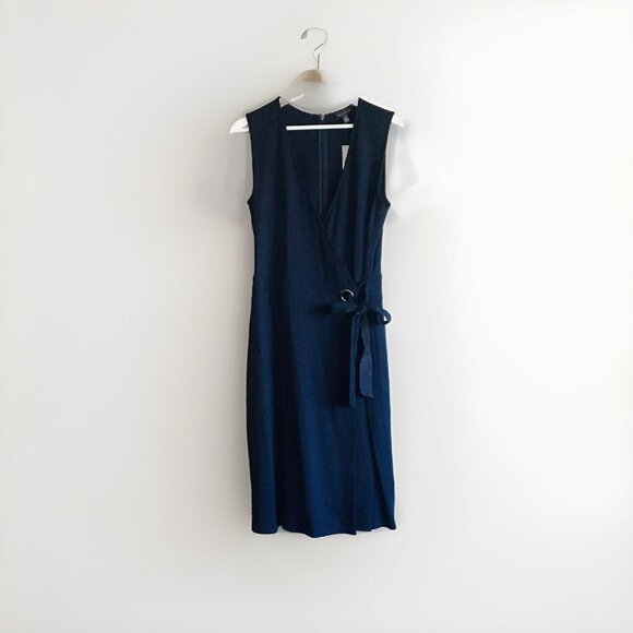 The Limited Women's Navy‎ Blue Ponte Dress Size Medium - Picture 4 of 9